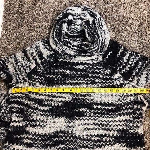 a.n.a Black & Gray Cowl Neck Knit Hi-Low Hem Sweater - Picture 8 of 10